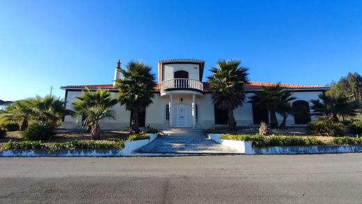 Casa rural / Casa de pueblo en Rio Maior, Santarém