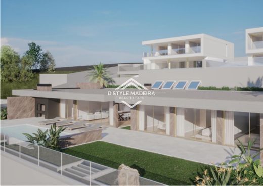 Luxury home in Calheta, Madeira