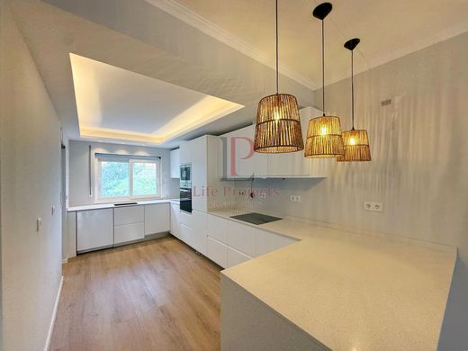 Casa di lusso a Almada, Distrito de Setúbal