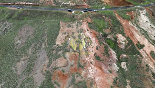 Terrain à Machico, Madère
