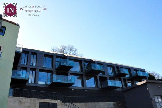 Apartment / Etagenwohnung in Vila Nova de Gaia, Distrito do Porto
