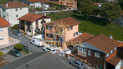 Luxury home in Santa Maria da Feira, Aveiro