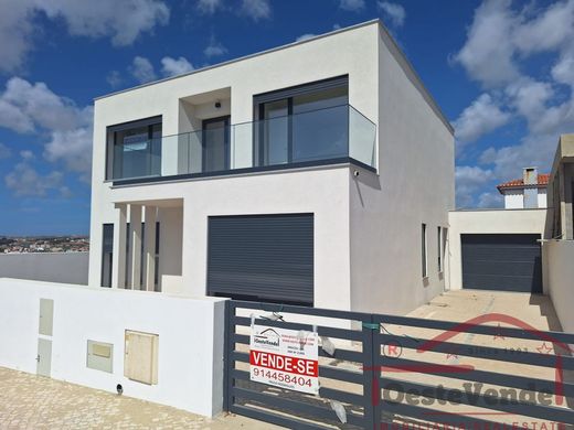 Luxury home in Lourinhã, Lisbon