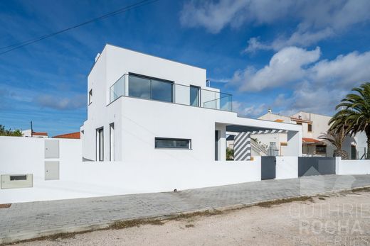 Πολυτελή κατοικία σε Aljezur, Distrito de Faro