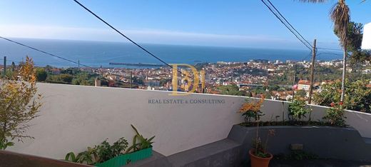 Funchal, Madeiraの高級住宅