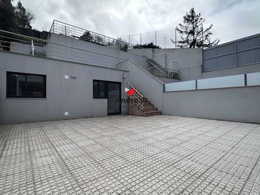 Casa di lusso a Vila Nova de Gaia, Oporto