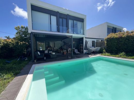 Luxury home in Almada, Distrito de Setúbal