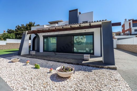 Luxus-Haus in Santiago do Cacém, Distrito de Setúbal