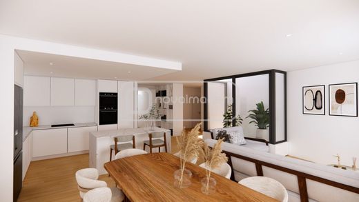 Casa di lusso a Aveiro, Distrito de Aveiro