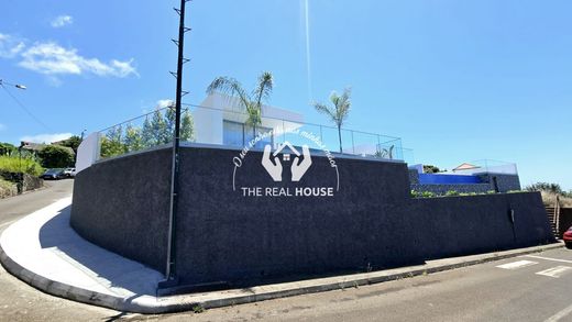 Maison de luxe à Calheta, Madère