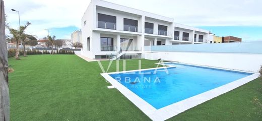 Luxury home in Almada, Distrito de Setúbal