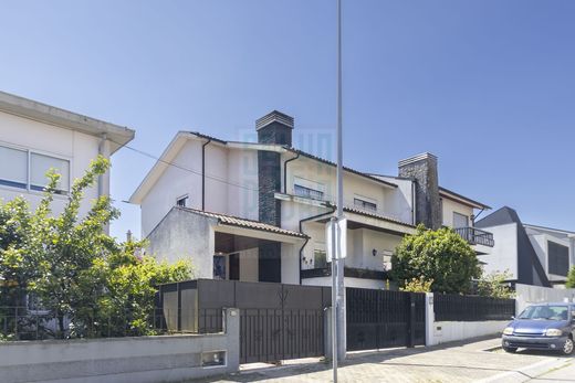 Luxus-Haus in Valongo, Distrito do Porto