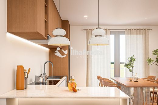 Apartamento - Câmara de Lobos, Madeira