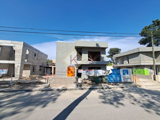 Casa di lusso a Almada, Distrito de Setúbal