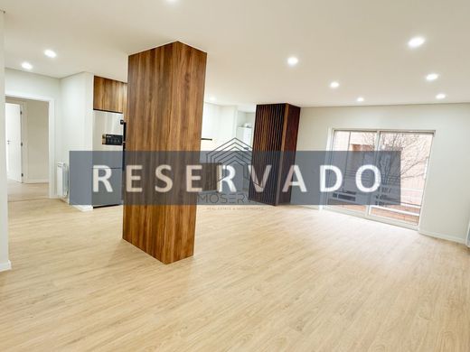 Piso / Apartamento en Espinho, Aveiro