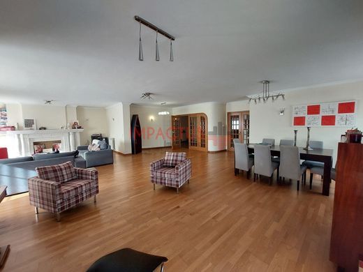 Piso / Apartamento en Maia, Oporto