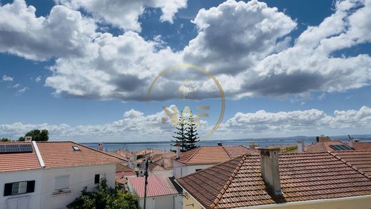 Luxury home in Lisbon