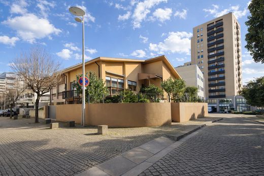 Luxury home in Maia, Distrito do Porto