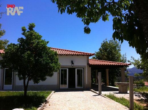 Rural or Farmhouse in Viana do Castelo, Distrito de Viana do Castelo
