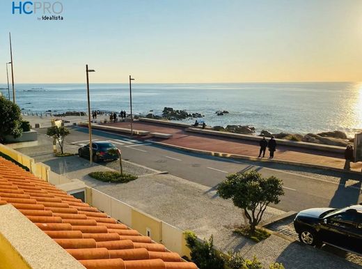 Luxe woning in Vila Nova de Gaia, Distrito do Porto