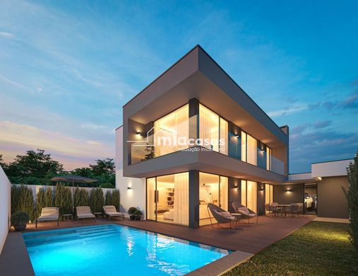 Luxury home in Aveiro