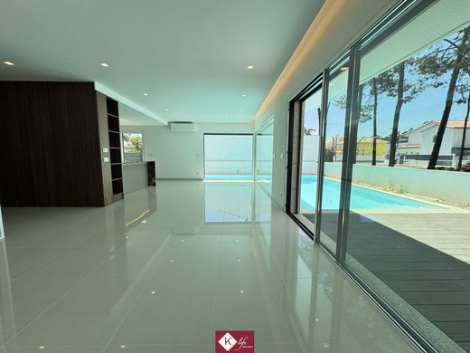 Luksusowy dom w Almada, Distrito de Setúbal