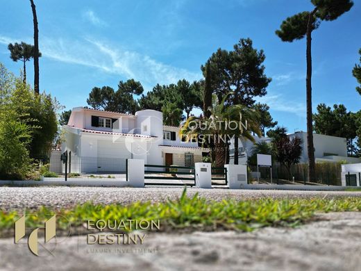 Luxury home in Almada, Distrito de Setúbal