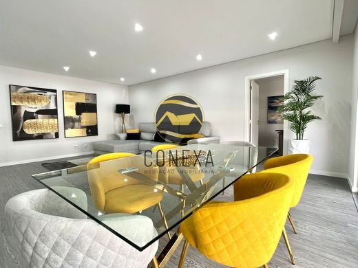 Apartment / Etagenwohnung in Olhão, Distrito de Faro