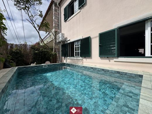 Luxury home in Cascais, Lisbon