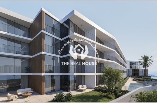 아파트 / Câmara de Lobos, Madeira