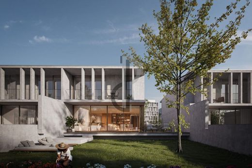 Casa di lusso a Vila Nova de Gaia, Oporto