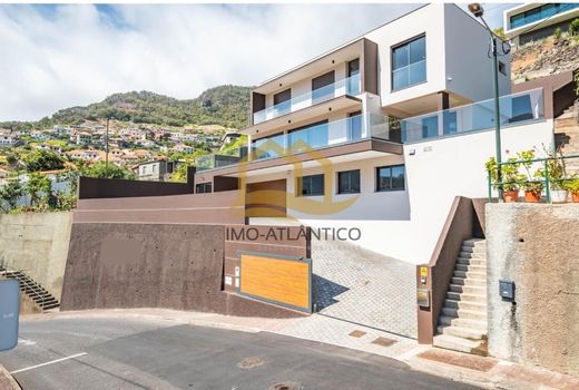 호화 저택 / Machico, Madeira