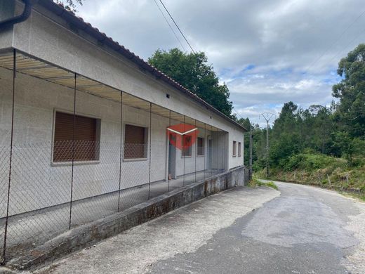 Residential complexes in Terras de Bouro, Distrito de Braga