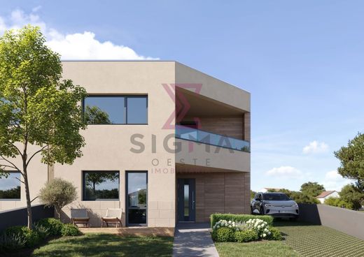 Luxury home in Bombarral, Distrito de Leiria