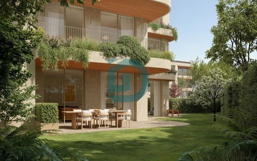 Apartment / Etagenwohnung in Porto, Distrito do Porto