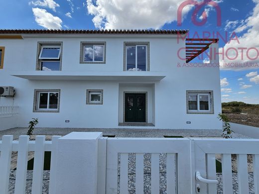 Casa di lusso a Estremoz, Distrito de Évora