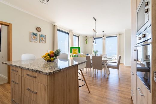 Luxus-Haus in Câmara de Lobos, Madeira