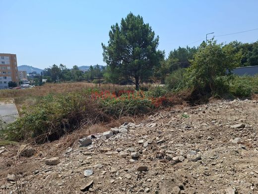 Grundstück in Valongo, Distrito do Porto