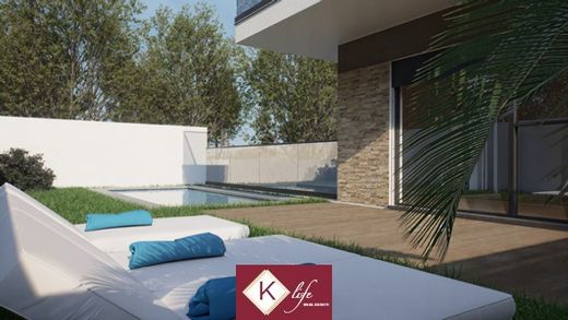 Luxury home in Almada, Distrito de Setúbal