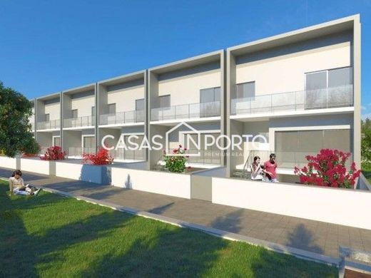 토지 / Valongo, Distrito do Porto