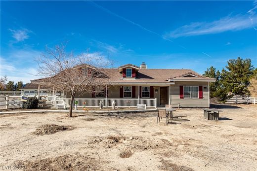 Luxury home in Pahrump, Nye County