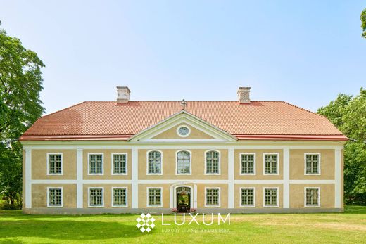 호화 저택 / Ohtu, Lääne-Harju vald