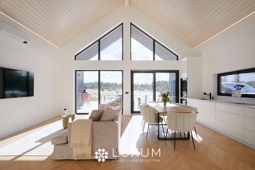 Luxury home in Madise, Lääne-Harju vald