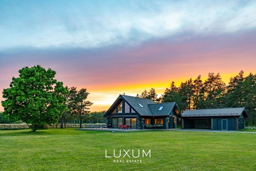 Luxury home in Paslepa, Lääne-Nigula vald