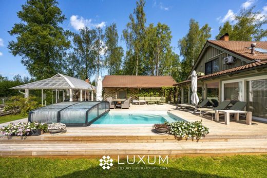 Luxury home in Paslepa, Lääne-Nigula vald