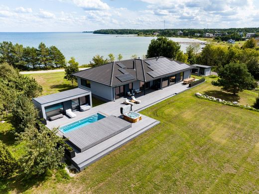 豪宅  Rohuneeme, Viimsi vald