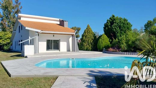 Villa en Cestas, Gironda