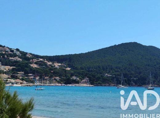 Villa in Saint-Cyr-sur-Mer, Var