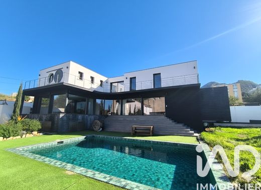 Villa à Marseille, Bouches-du-Rhône