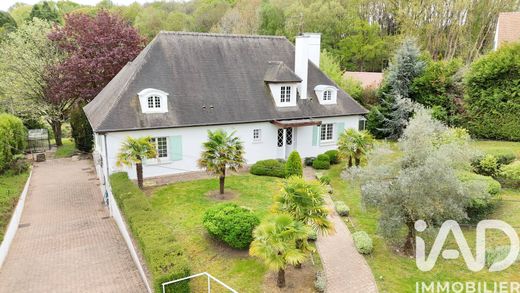 Villa in Orgeval, Yvelines
